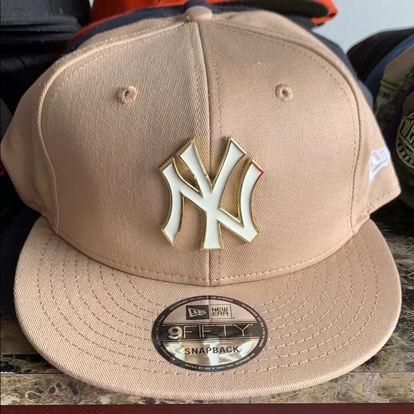 Hat - Picture 1 of 1